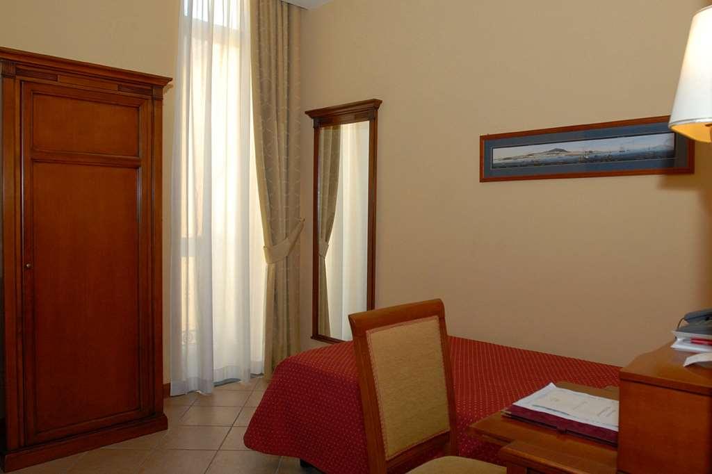 Le Cheminee Business Hotel Napoli Cameră foto