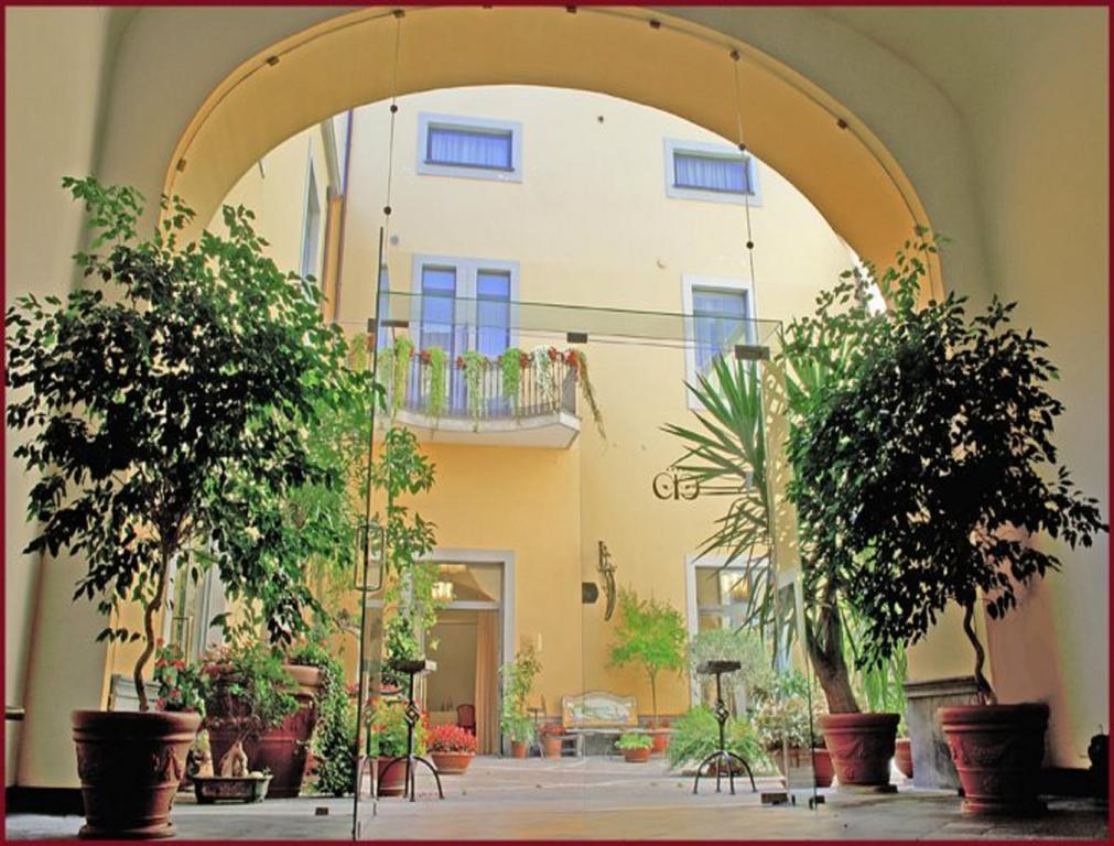 Le Cheminee Business Hotel Napoli Exterior foto
