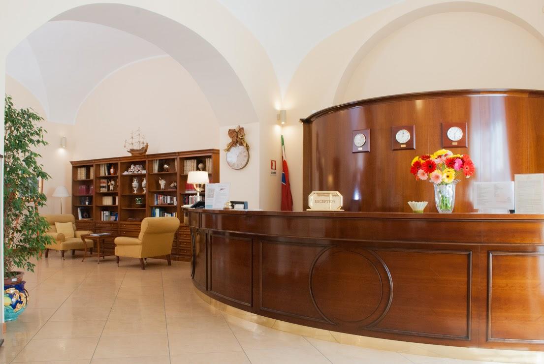 Le Cheminee Business Hotel Napoli Exterior foto