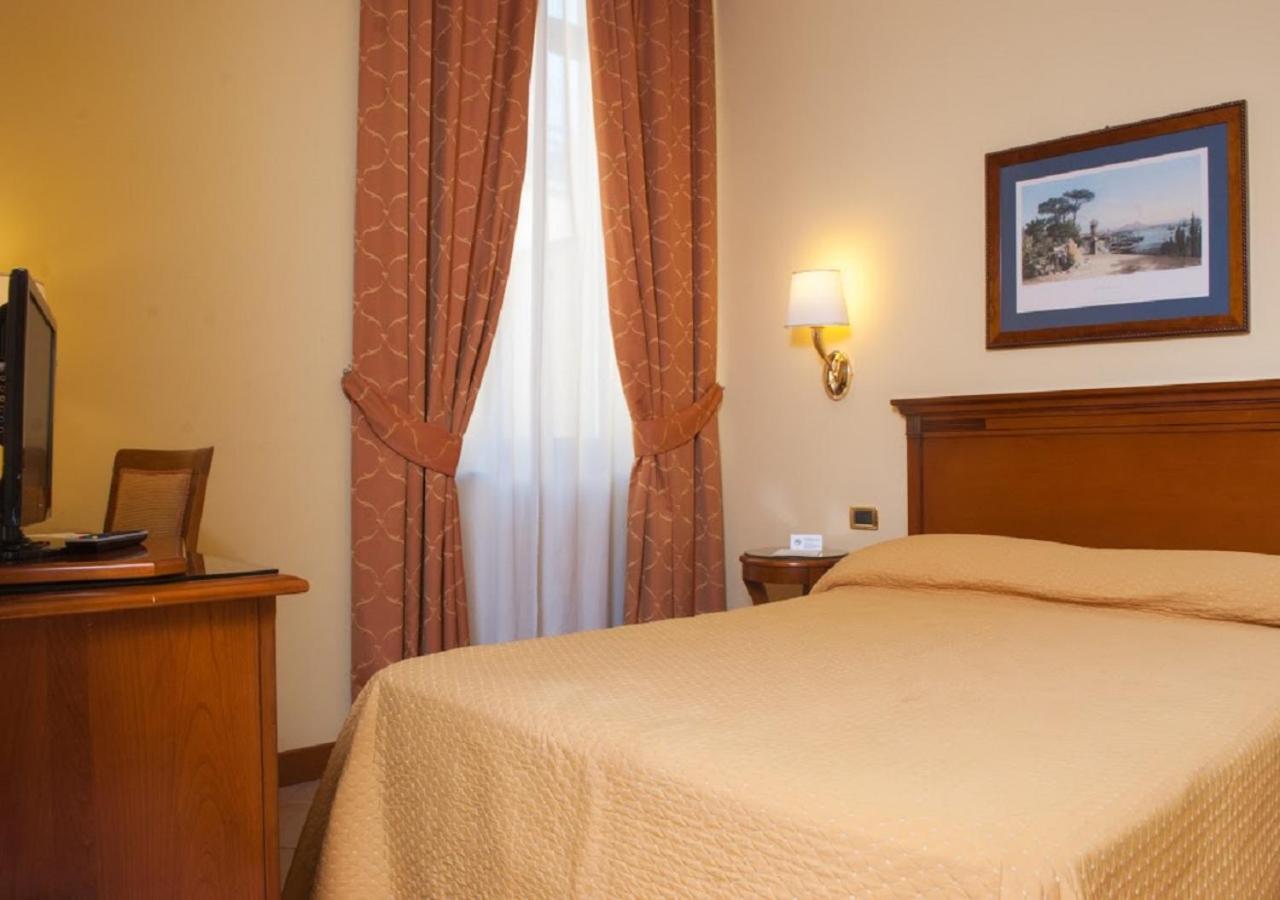 Le Cheminee Business Hotel Napoli Exterior foto